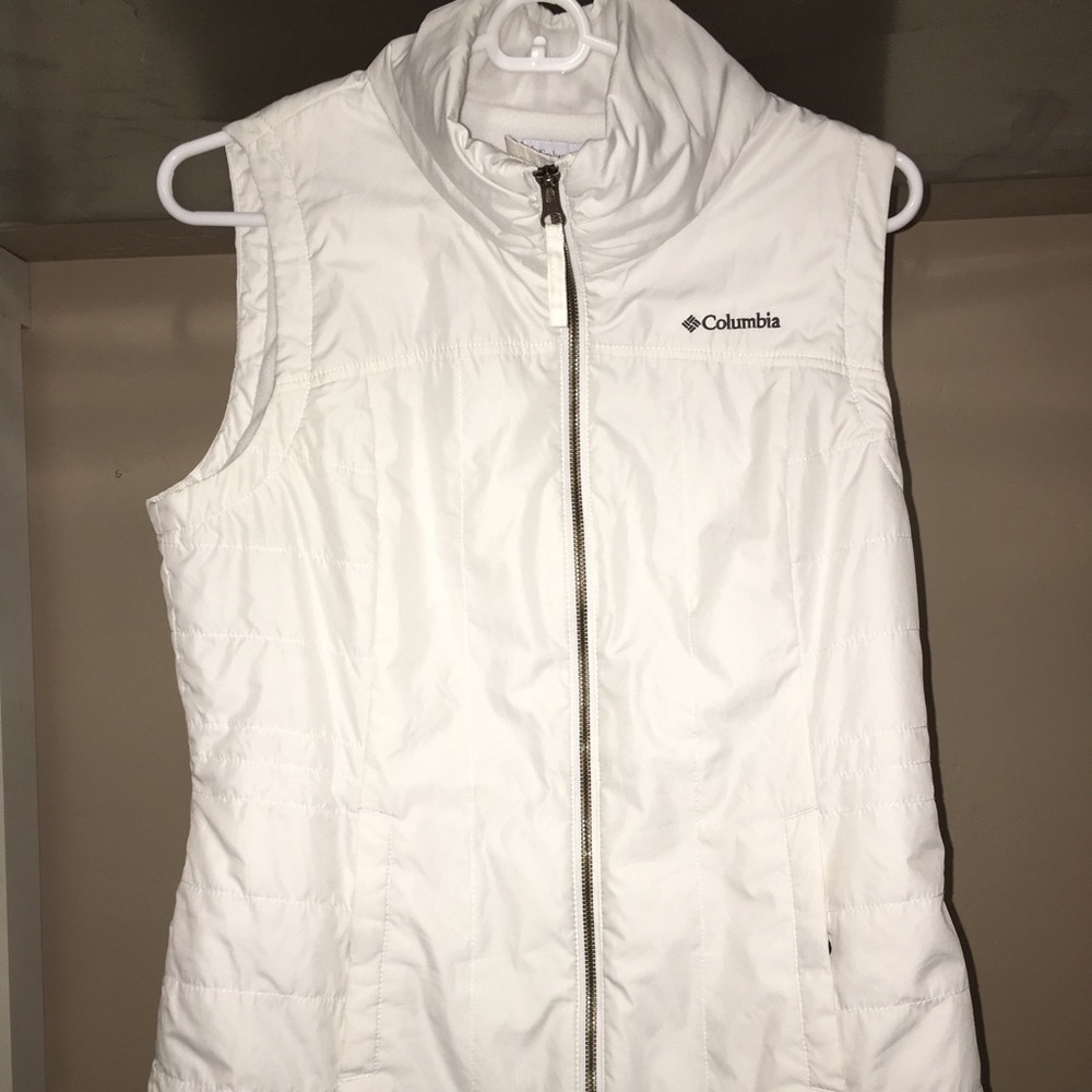 White COLUMBIA vest